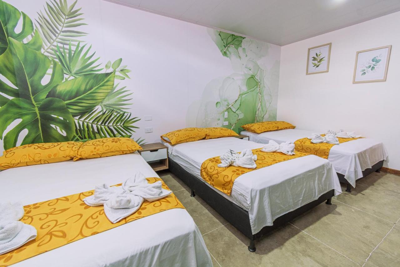 Nomada Hotel Guatapé מראה חיצוני תמונה