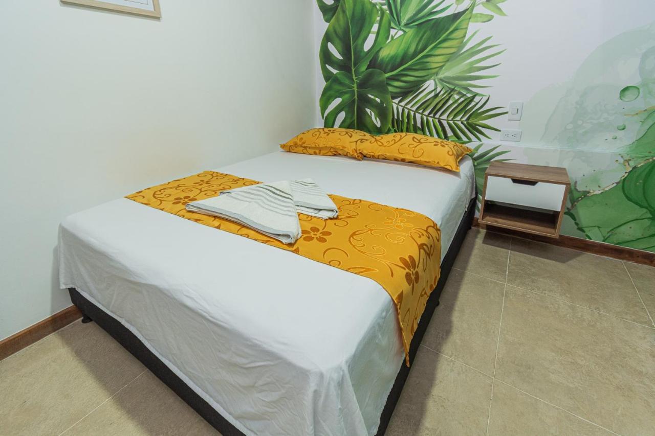 Nomada Hotel Guatapé מראה חיצוני תמונה