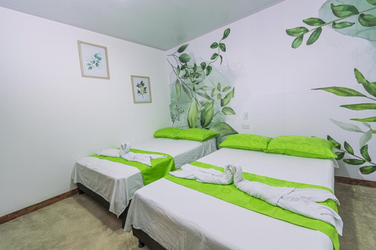 Nomada Hotel Guatapé מראה חיצוני תמונה