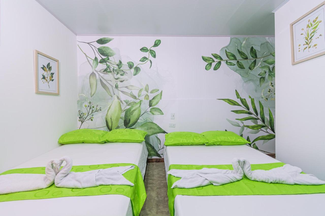Nomada Hotel Guatapé מראה חיצוני תמונה