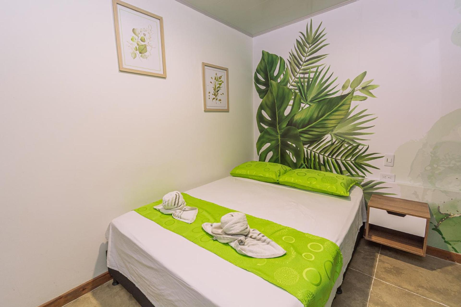 Nomada Hotel Guatapé מראה חיצוני תמונה