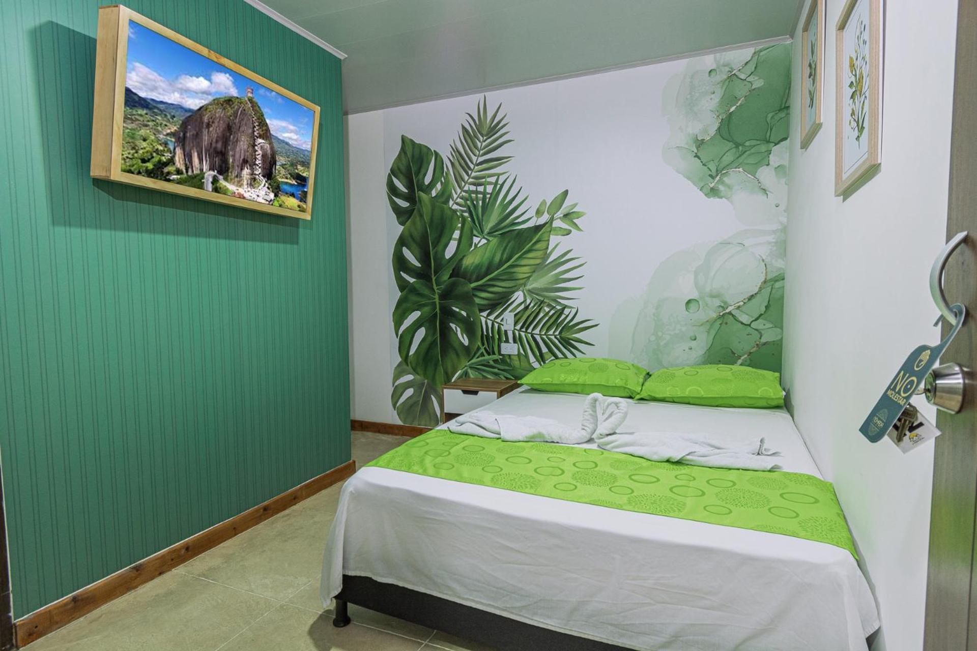 Nomada Hotel Guatapé מראה חיצוני תמונה